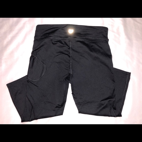 Forever 21 cropped gym legging - Picture 4 of 5